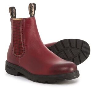 Standout Blundstone boots